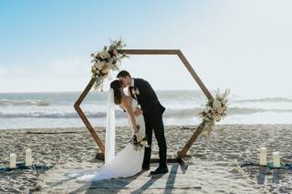 Kiss Me in Carmel Vintage Event Rentals