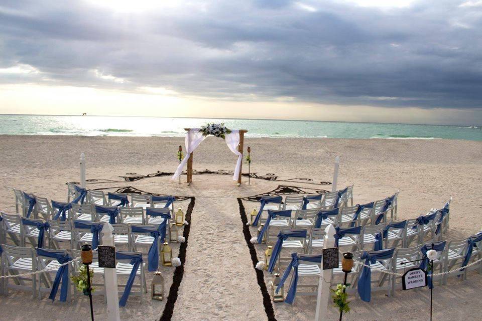 Beach Wedding Decor.