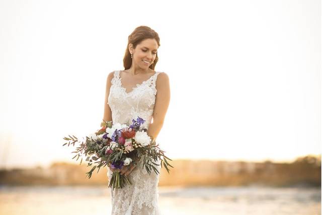 Light on this winter wedding