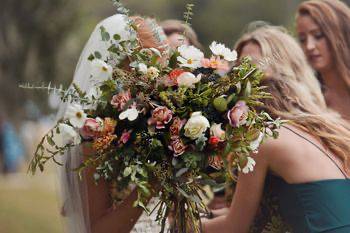 Wedding florals on Wimbee