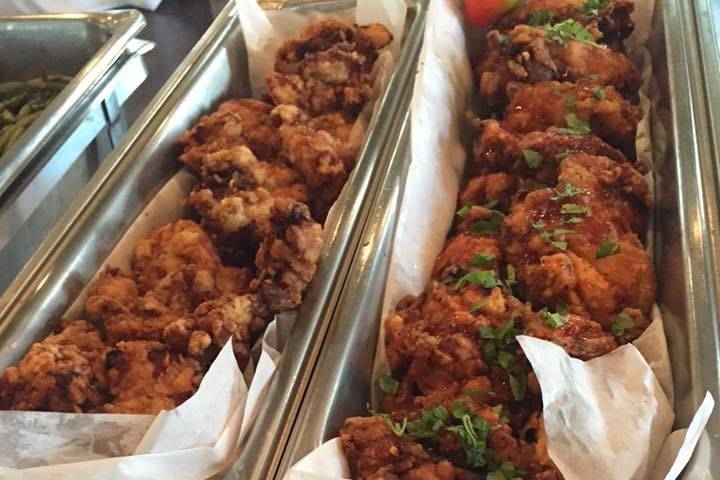 Buttermilk & Sriracha Fried Chicken Thighs