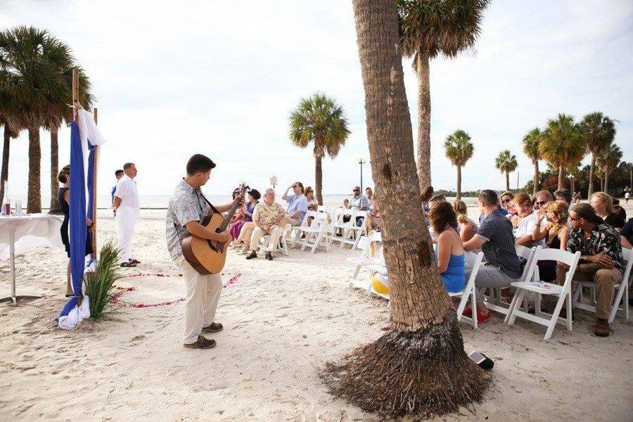 Jack and Diane Beach Wedding 17'