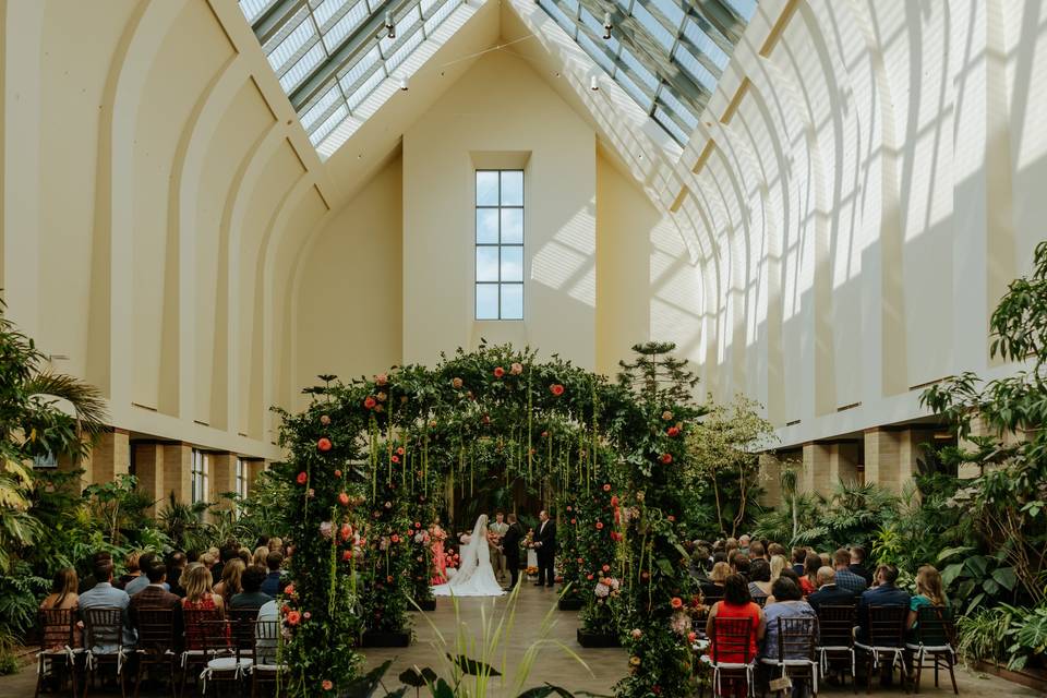 Lauritzen Gardens Wedding