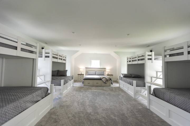 Lakeside Manor Bunk Room