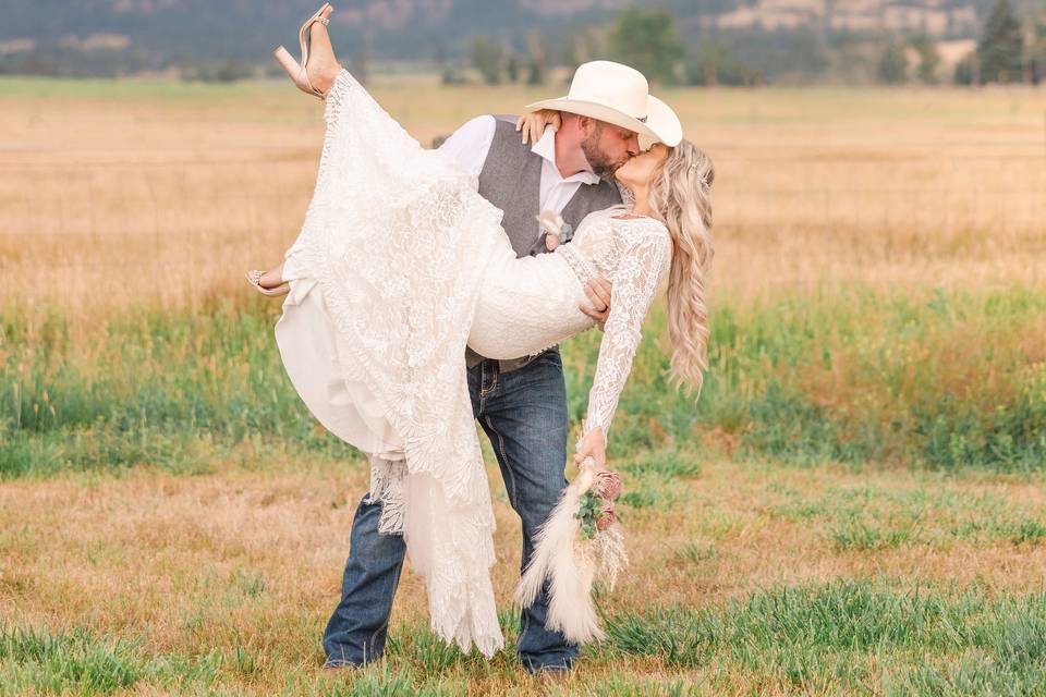 McVey backdrop - Renske Photog