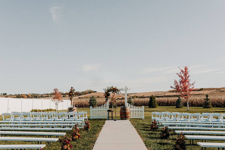 Beautiful outdoor ceremony