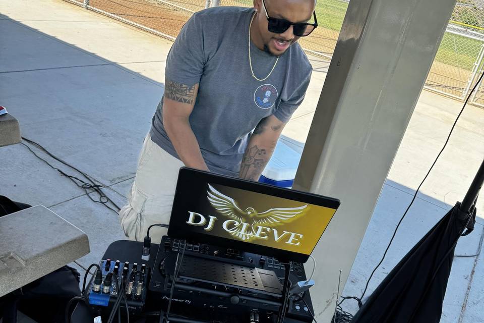 DJ Cleve