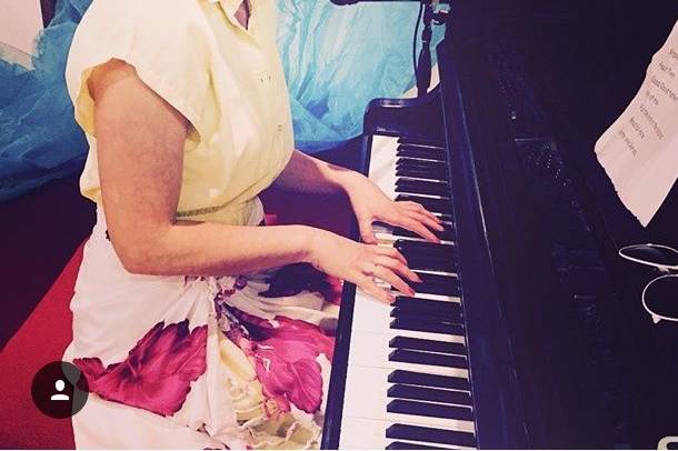 HoneyB Music
