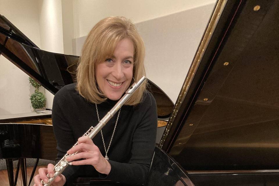 Flutist, Rachel Geller