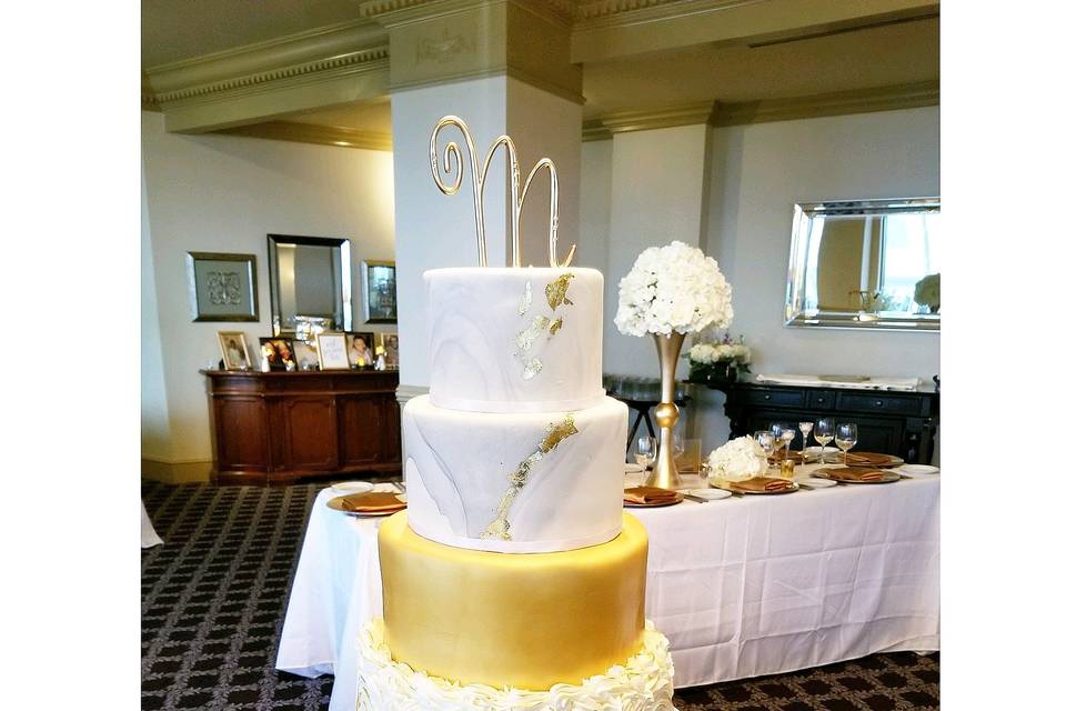 Fondant marble wedding cake