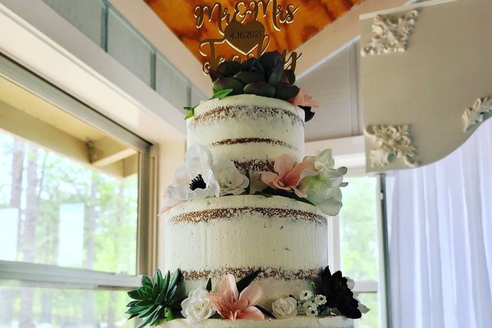 Naked wedding cake