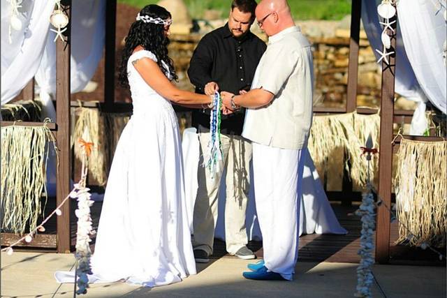 Weddings by Keith Maddox, Officiant