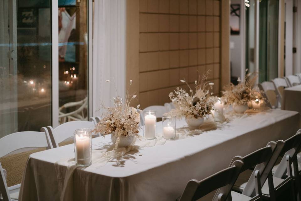 Neutral Tablescape