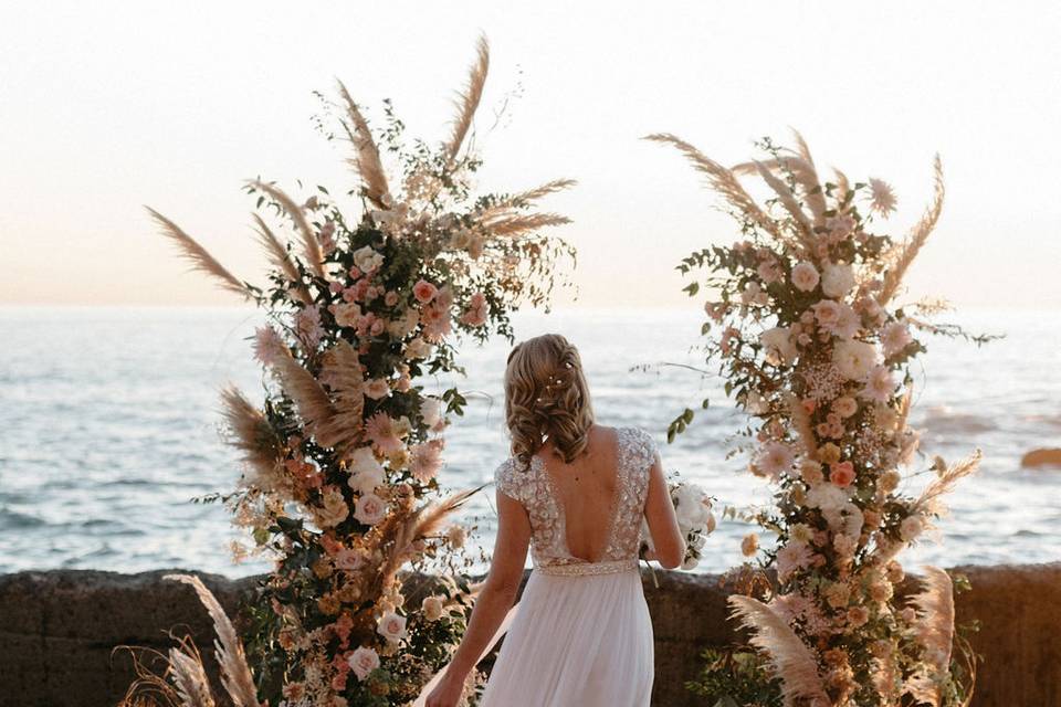 Our bride and the arch