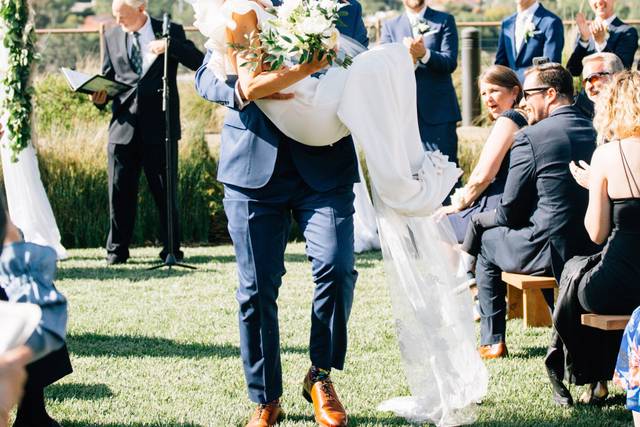 Lauren + Chris Agoura Hills