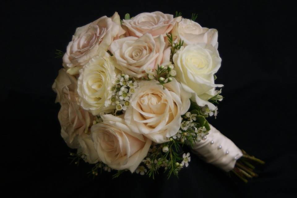 Light colored bouquet