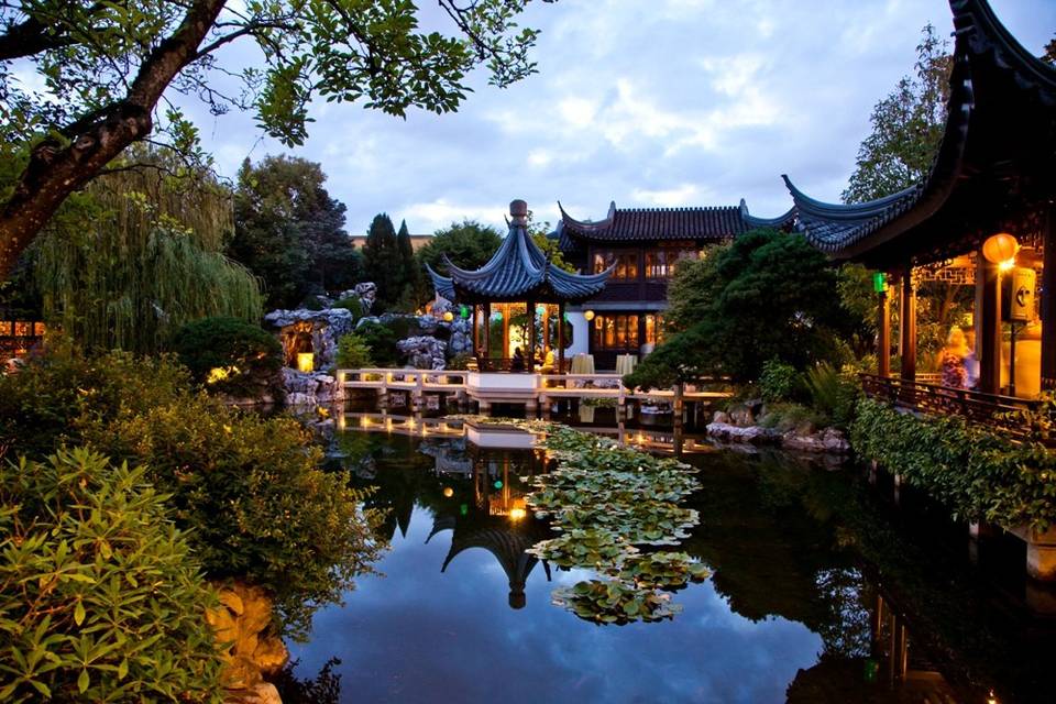 Lan Su Chinese Garden