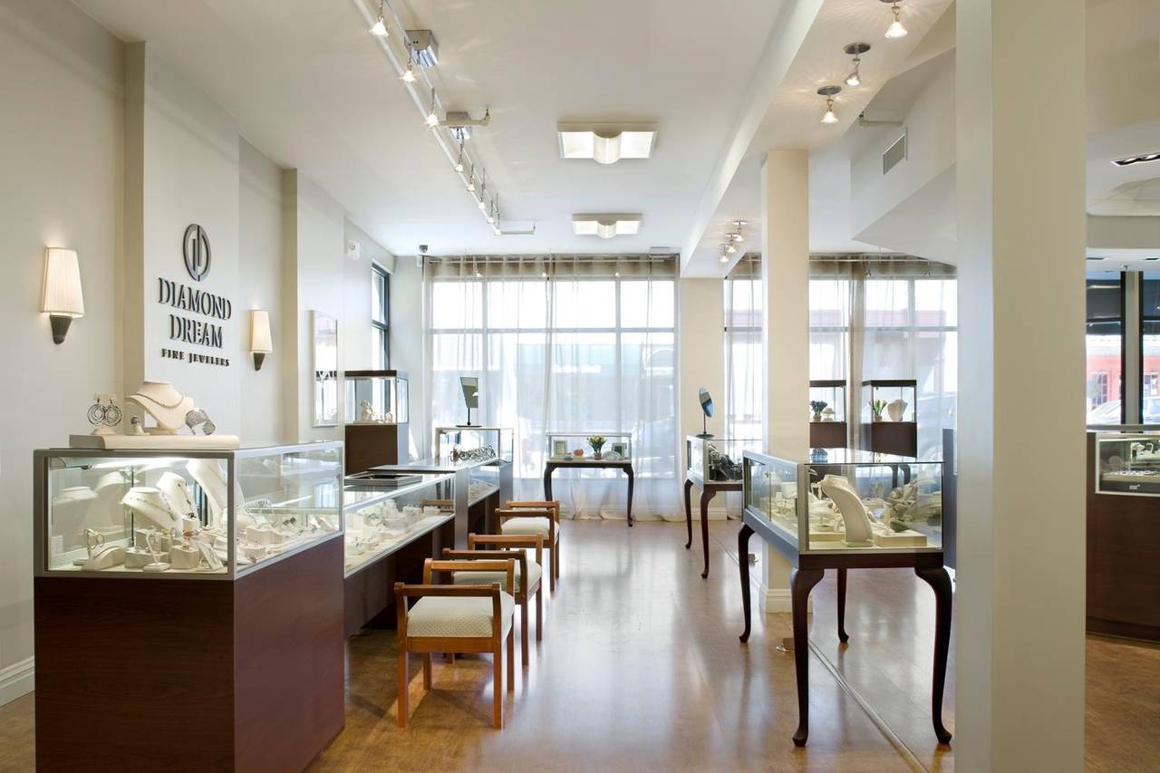 Dream sale jewelry store