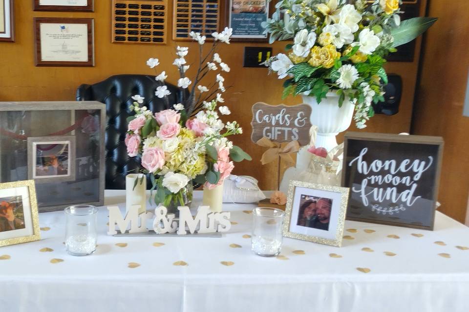 Welcome Table Set Up