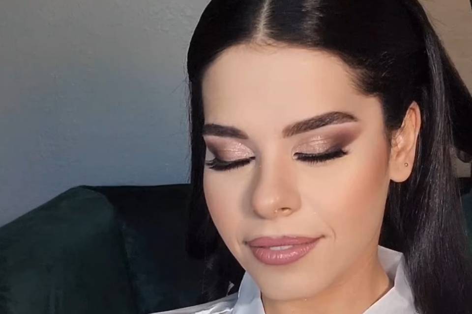 Makeup and Hairstyle