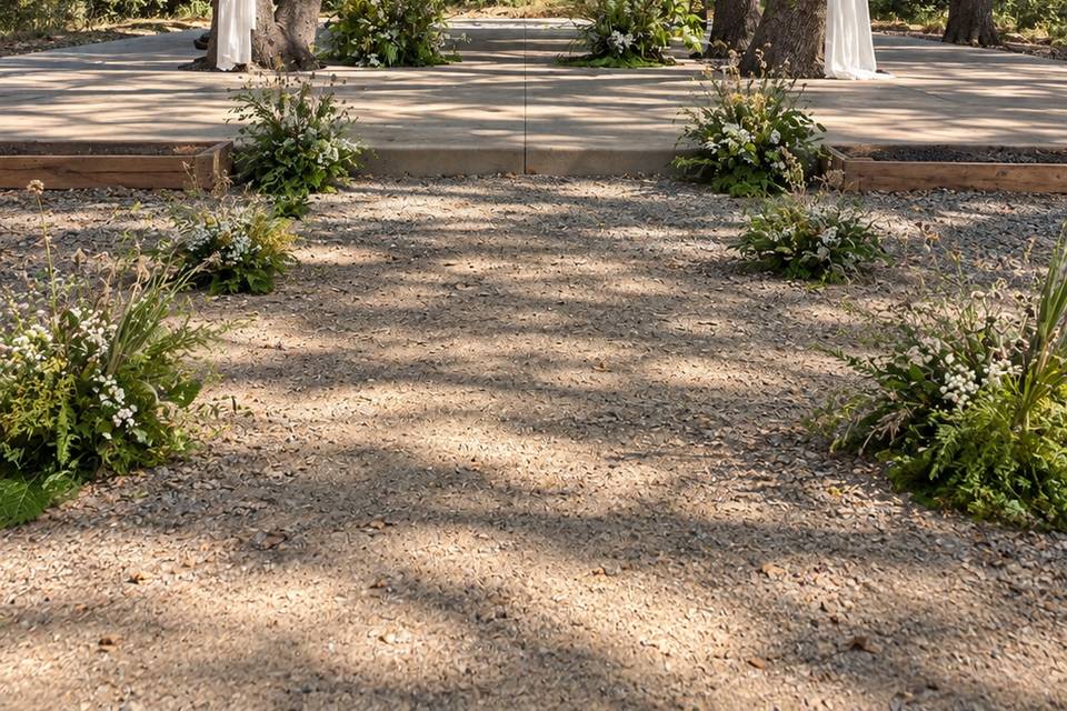Woodland wedding ceremony with