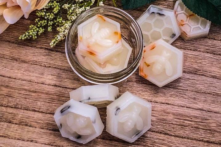 Natural beeswax melts-favor