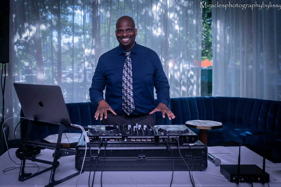 Ready to be your wedding DJ