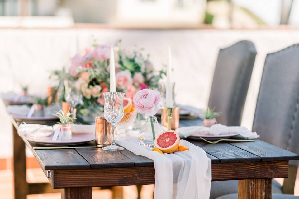 Summer Table Setting