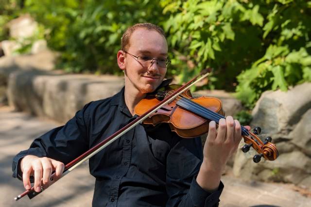 Aaron Stewart Violin & Viola