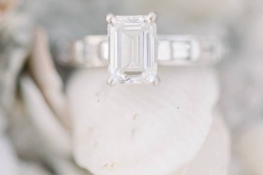 Close up of wedding ring - Ashlyn Murphy Photo