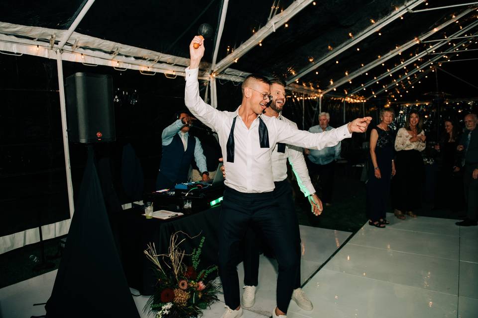 Groovin