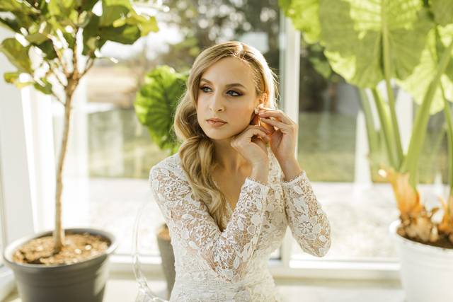 Emily Edgar Makeup