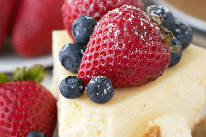 Cheesecake N' Berries