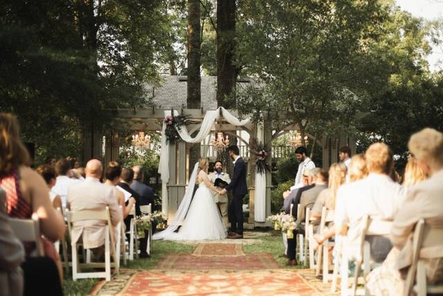 Couple at the altar