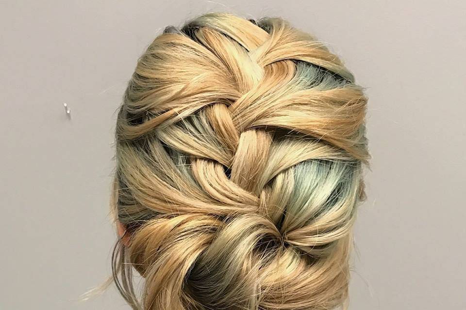 Hair-Kissed