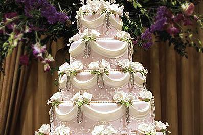 Roses and Diamonds Fondant Wedding Cake - W089 – Circo's Pastry Shop