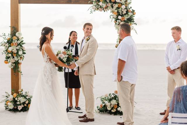 Coastal Pointe Weddings