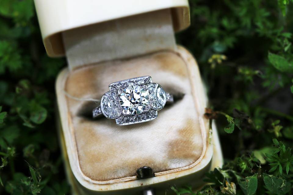 Euro diamond engagement ring