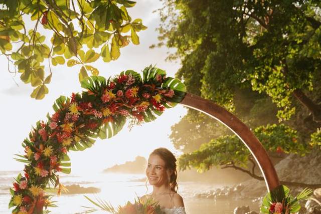 Manuel Antonio Hair and Makeup