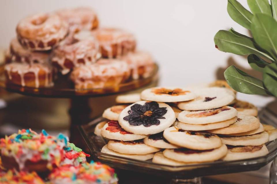 Edible Flower Cookies