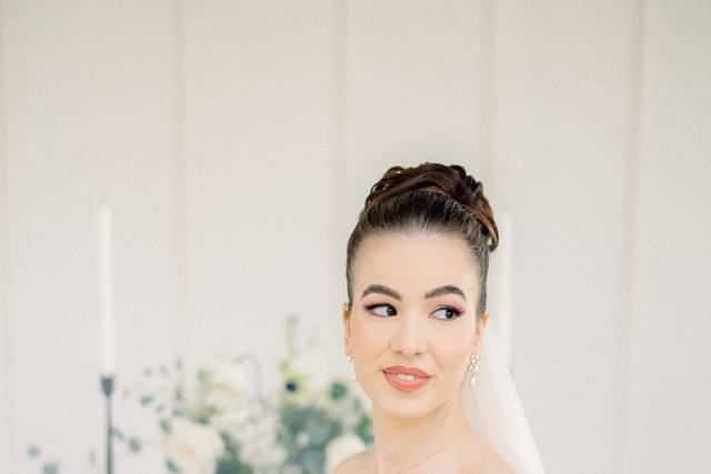 Soft Glam Bride