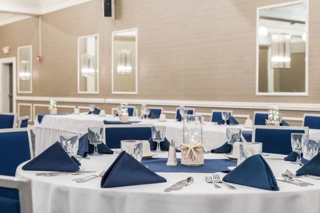 White and blue decor