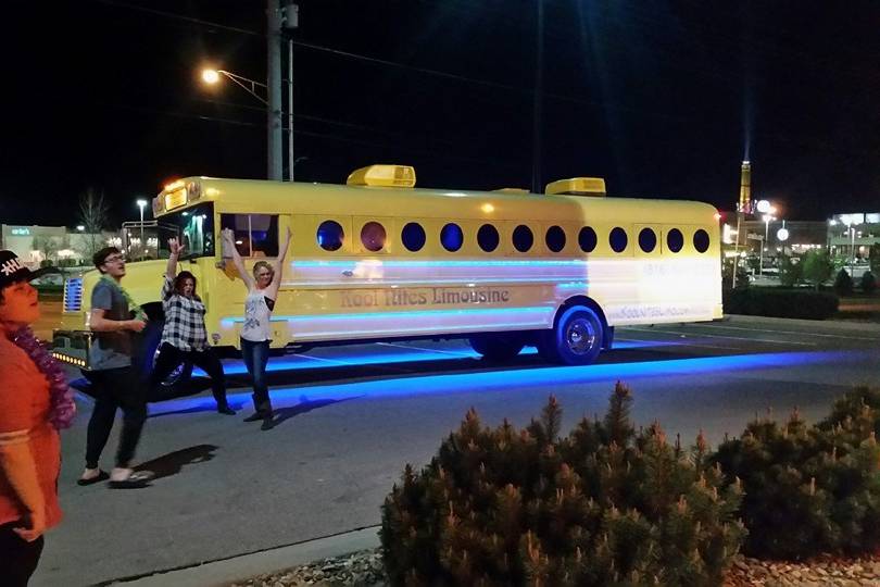 Kool Nites Limousine Party Bus and Trolley