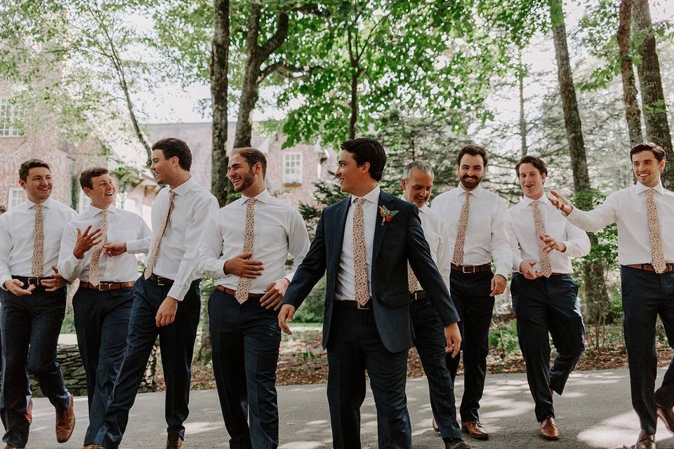 Groomsmen