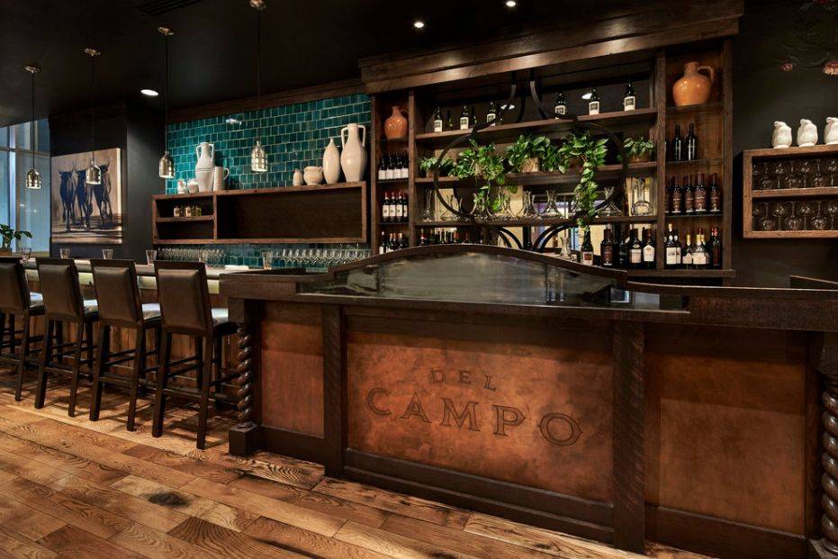 Del Campo bar