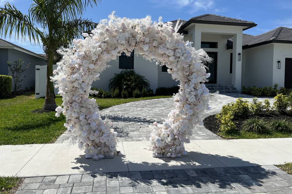 Wedding arch- Beach?