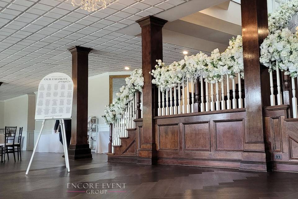 Garlands on stairs