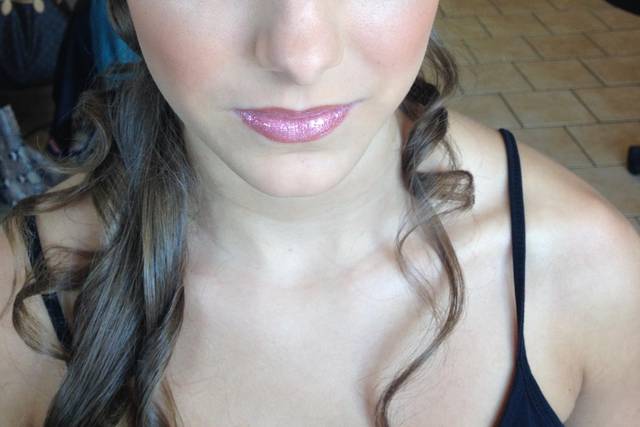 Dramatic eye makeup