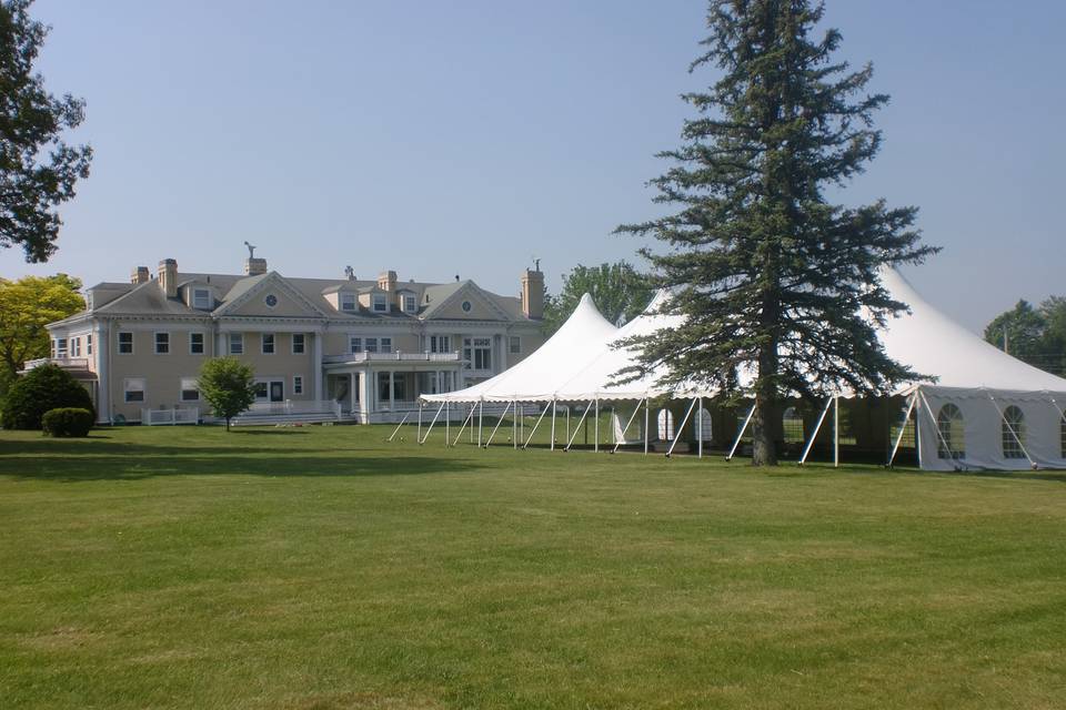 40' x 100' Victorian At Endicott Estate