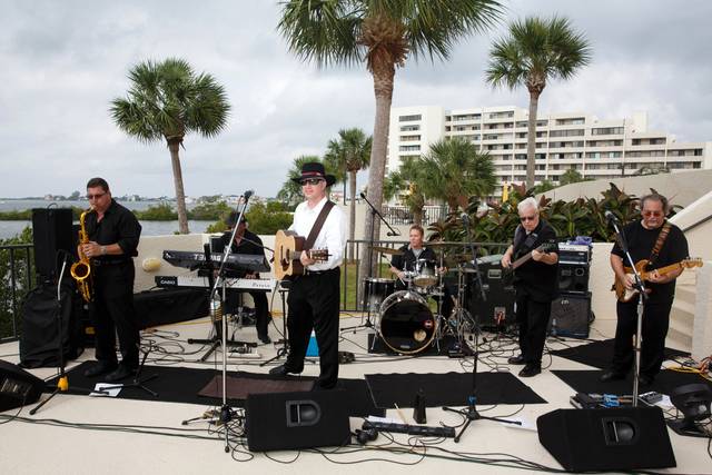 Band playing soft dinner music for the wedding party.